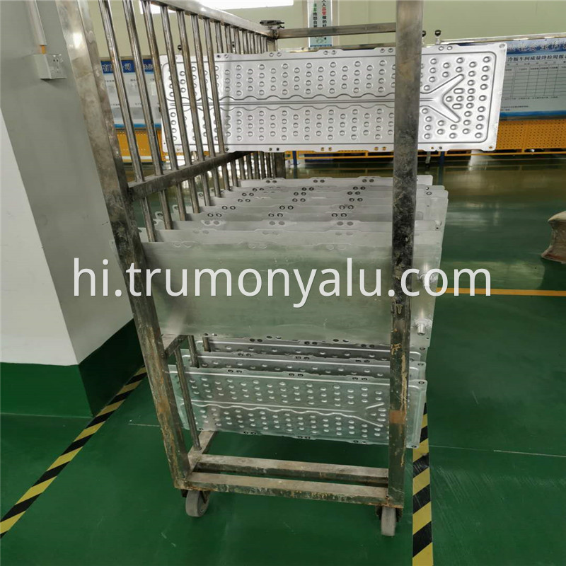 Aluminum brazed water cooling plate15